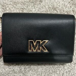 Michael Kors Lap Messenger Bag